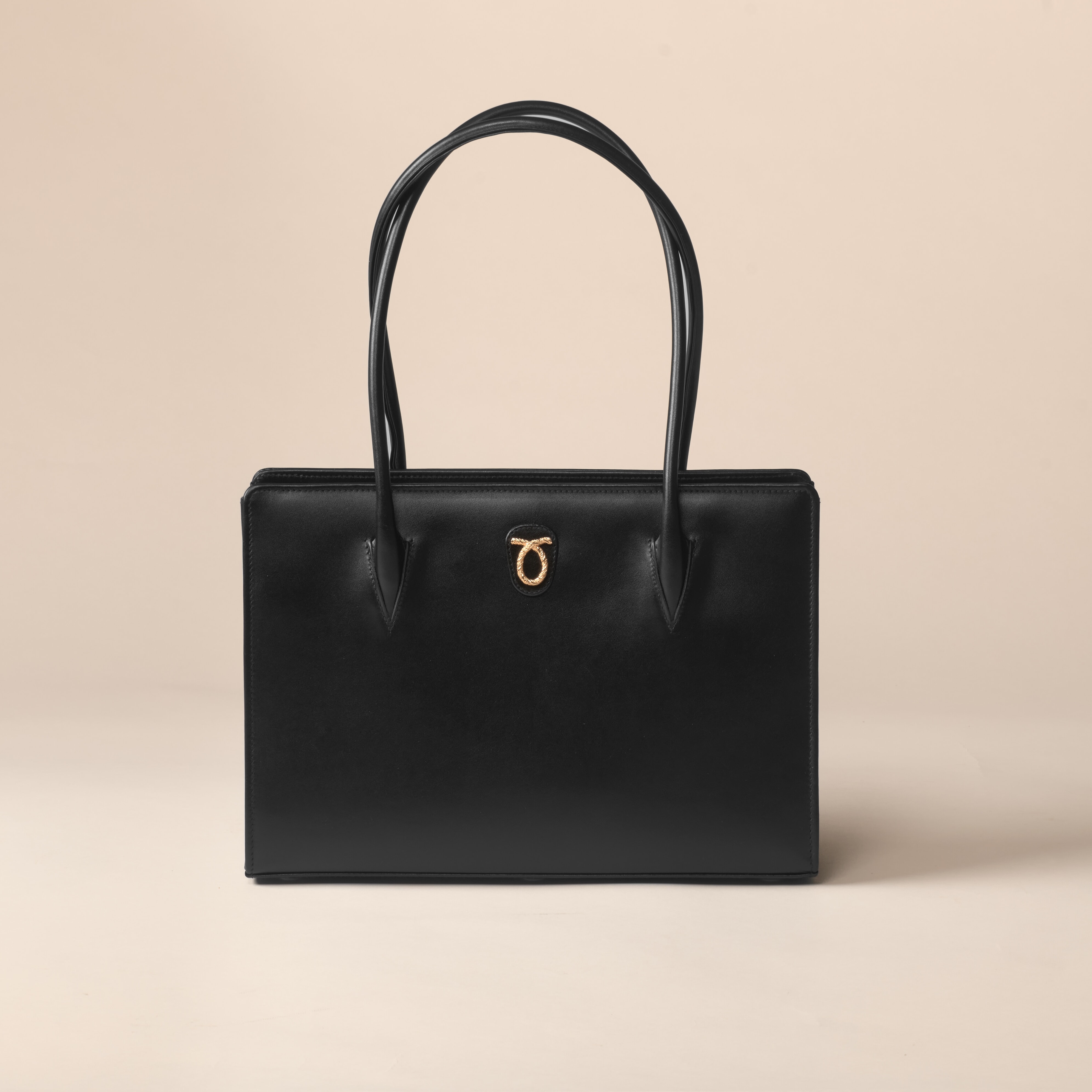 Launer | Scully & Scully